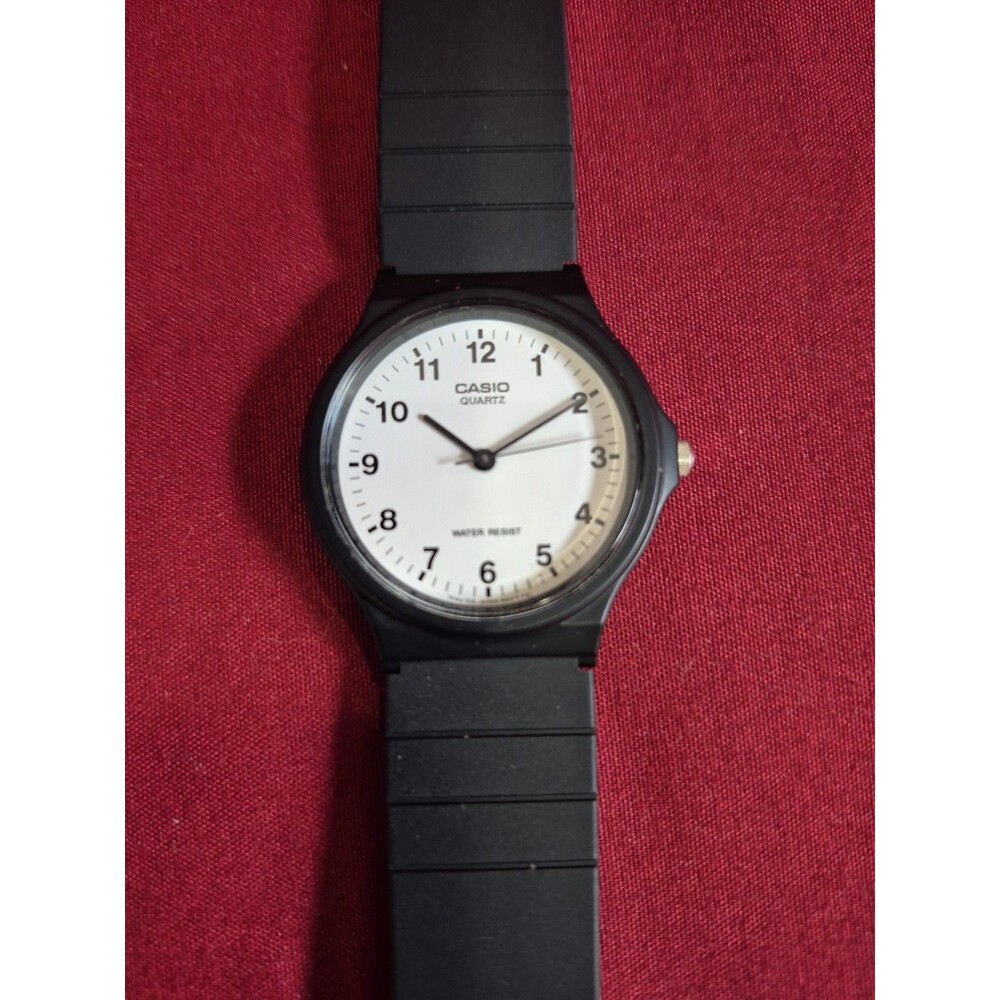 Casio MQ24-7E 34 mm Uni-Sex Casual Watch with Papers New Battery